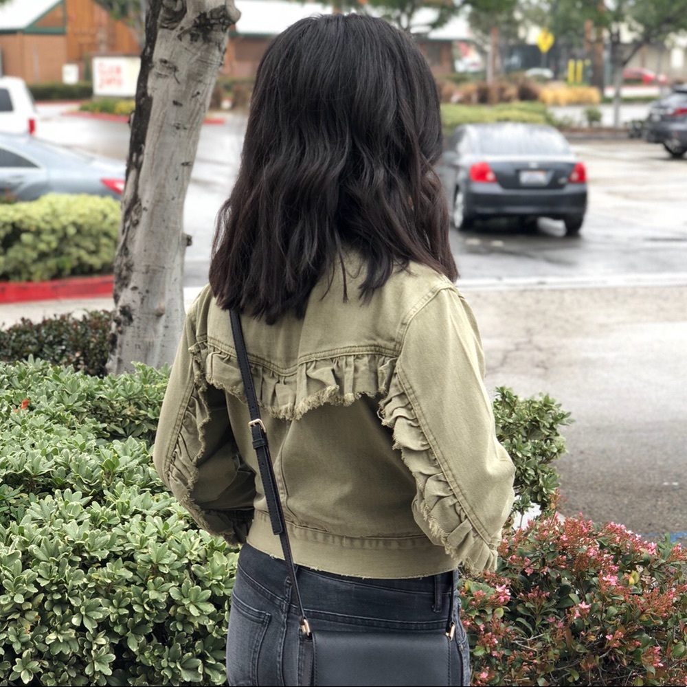 LAST 2 (M) Jade Ruffle Denim Jacket - Picture 7 of 8